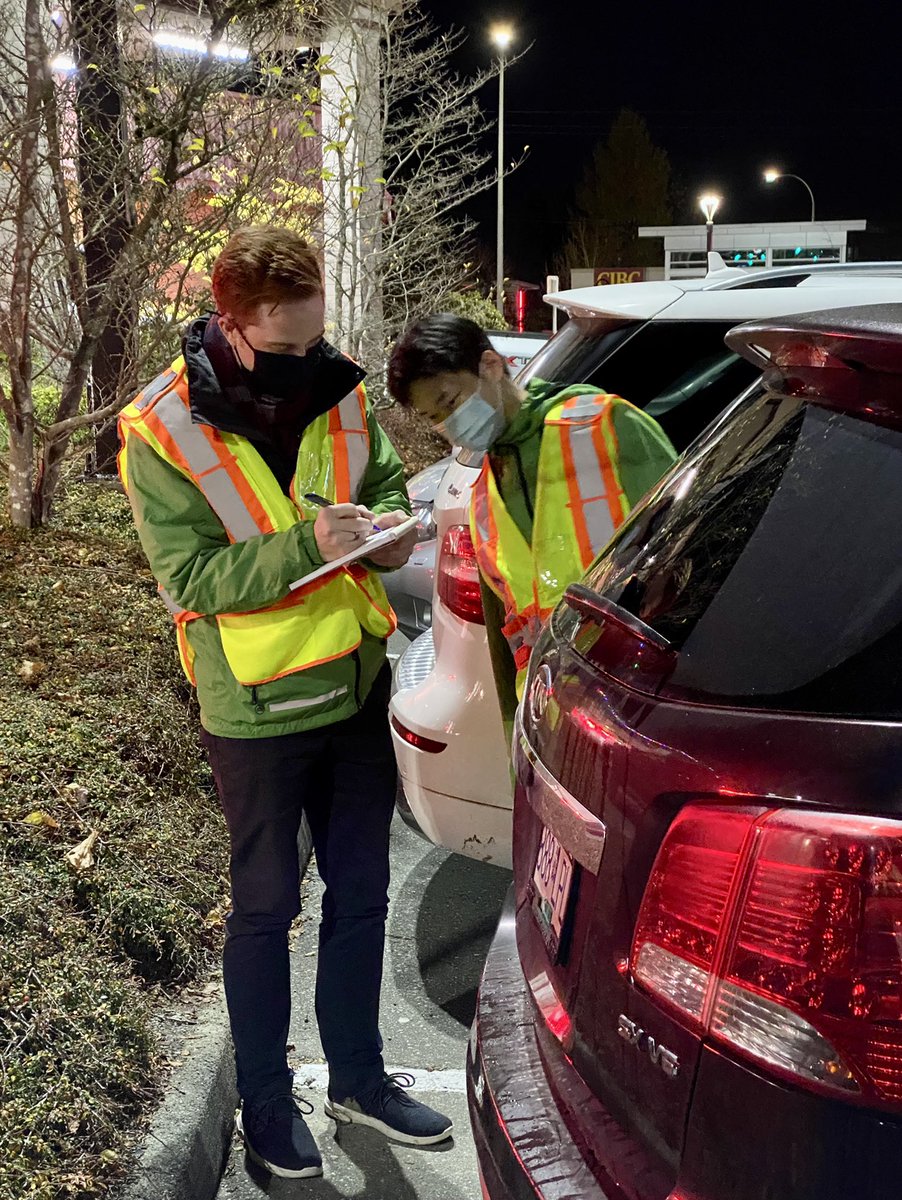 RoadSafetyJo's tweet image. It was a chilly patrol 🥶with @PreventCrimes volunteers out on the streets in the Fleetwood area of @CityofSurrey conducting #LockOutAutoCrime notices.  The dedication these volunteers have, is nothing short of AMAZING. Great job everyone. Pleasure to patrol with y’all @icbc