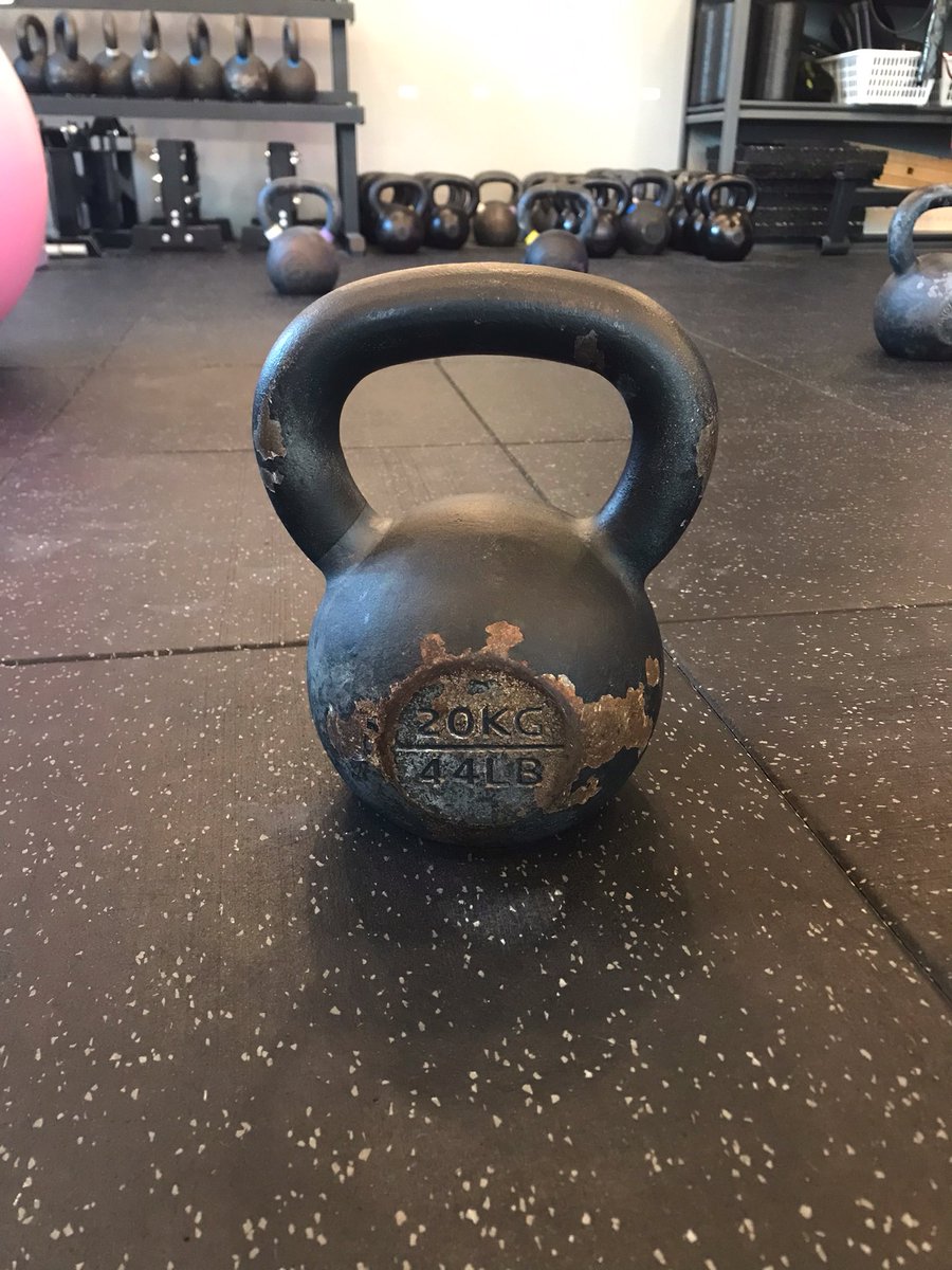 dalcom_chapssal's tweet image. 작년 가을 12kg, 올 봄 16kg, 그리고 오늘 20kg 원암스윙💕넘 뿌듯해서 아드레날린 뿜뿜하며 집에간당. 구석구석 몸 쓴 느낌 너어무 조아😻#오세요파워존HJ