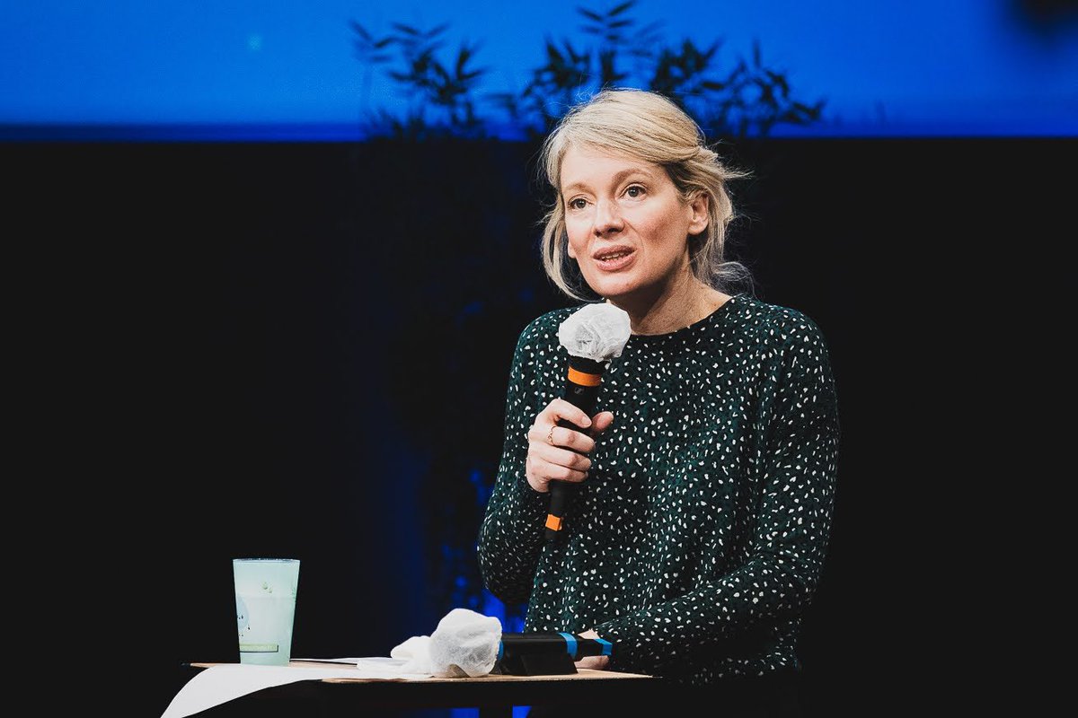 💧Mieux gérer les eaux pluviales, c’est préserver la ressource en #eau en maîtrisant les risques d’inondation et de pollution, tout en améliorant le cadre et la qualité de vie des Français. Hier à Lille, j’ai présenté le «Plan national pour une gestion durable des eaux pluviales»