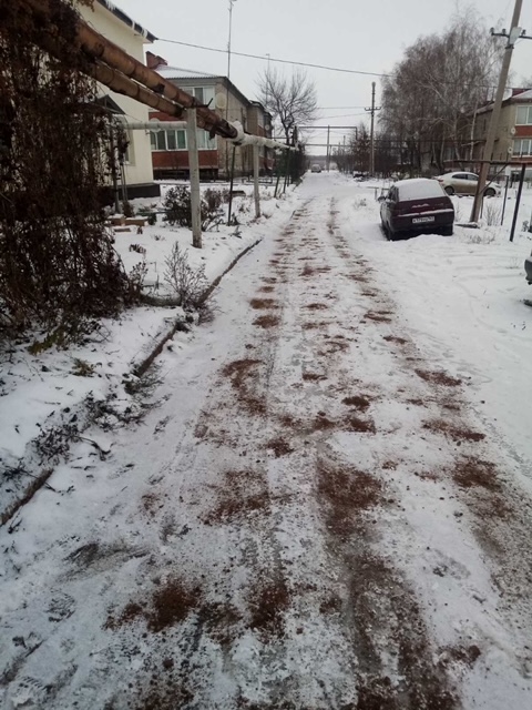 radkoso's tweet photo. @XZKnoogjPFInNsZ @adm_kch @SamMobilePriem @0pw0ExZw7y6pv2a Только что получил фотографии от администрации сельского поселения Садгород. Судя по ним, обработка песком пешеходных дорожек, как и планировалось, начата. Делюсь фотографиями. https://t.co/7xKB6Qsgd4