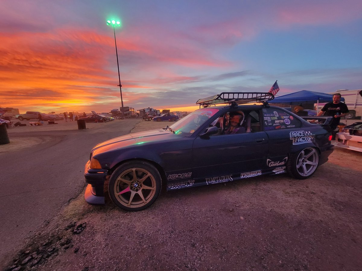 ImSt3ph's tweet photo. Day 5 of #Driftweek
This has been such an awesome experience. https://t.co/HDBRpoAcUK