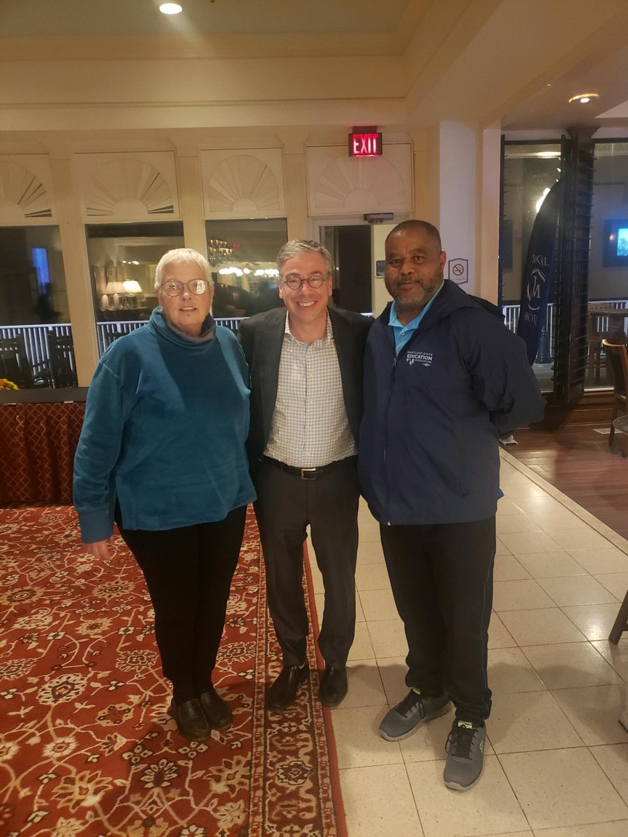MikeforMD's tweet photo. Happy American Education Week! Had a great time talking to Ivory Smith, President of the Worcester Education Support Personnel Association, and Marie Wells-Suznavick, a high school teacher, about the issues educators and ESPs face on the Shore. My mother is an educator, so (1/2) https://t.co/rYfDhymPQ1