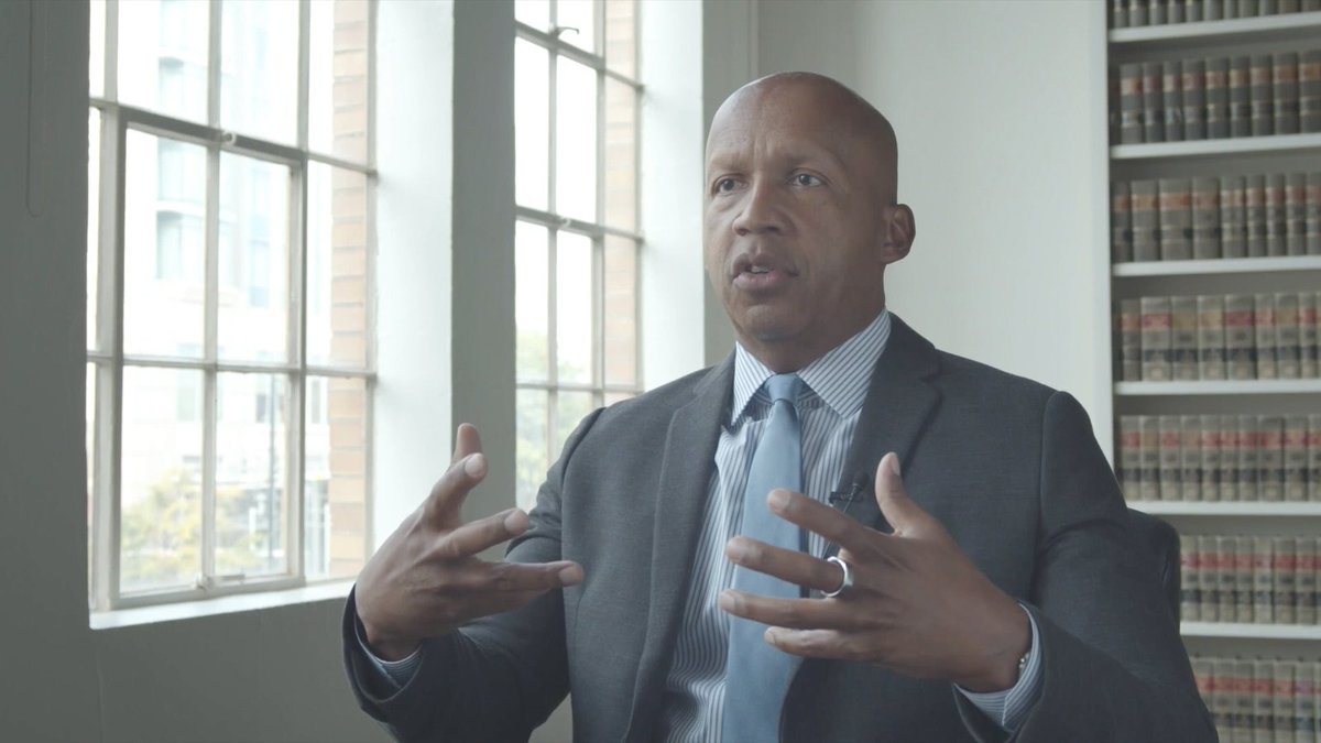 FASPEnews's tweet photo. FASPE Executive Director for Advancement and Operations Da’Vida Plummer interviews 2021 Honoree Bryan Stevenson. https://t.co/ejjB5us9Bw