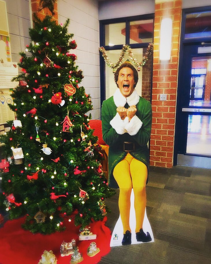 Buddy is back in the nest! He is excited to join in on the holiday festivities🎄 <a href="/SMHS_Official/">House of CARDS ♣️♥️</a> <a href="/JasonKamlowsky/">Jason Kamlowsky</a>