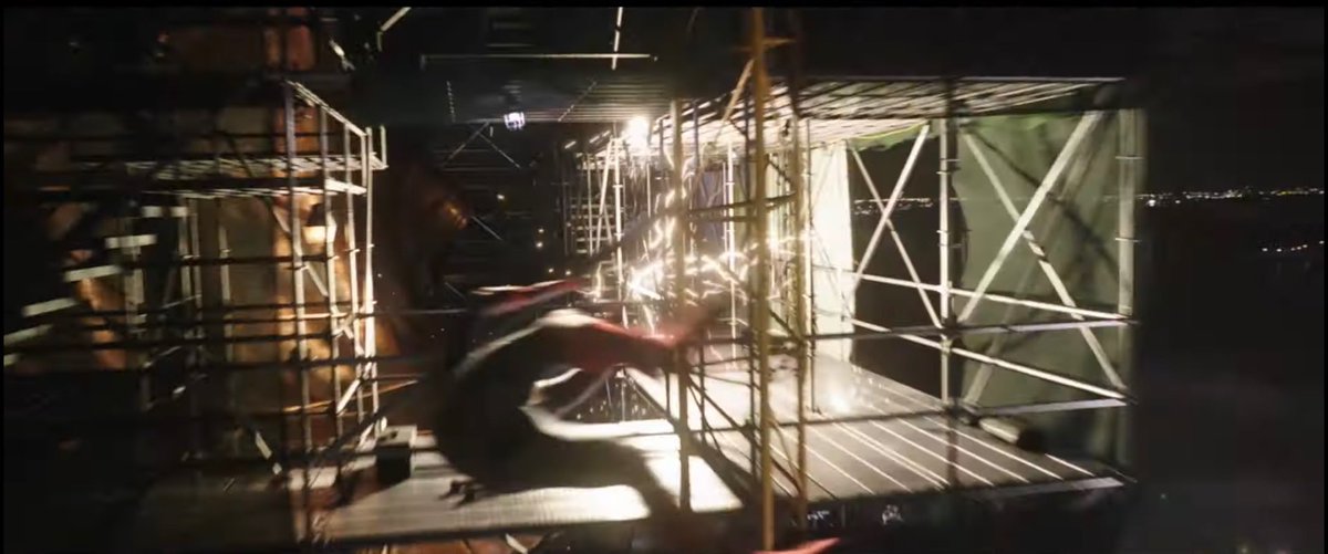 bewitchedwanda's tweet photo. HELLO?!? #SpiderManNoWayHome https://t.co/4IEfdP2wnk
