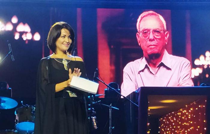 AsambleaCuba's tweet photo. Asistió el Presidente de la Asamblea Nacional del #PoderPopular de #Cuba🇨🇺, #EstebanLazo, a la Gala Artística por el aniversario 502 de la fundación de la Villa de San Cristóbal de #LaHabana, celebrada en la Sala Avellaneda del Teatro Nacional. 

#PoderPopular45Años 
#CubaVive https://t.co/4XfugFXtEi