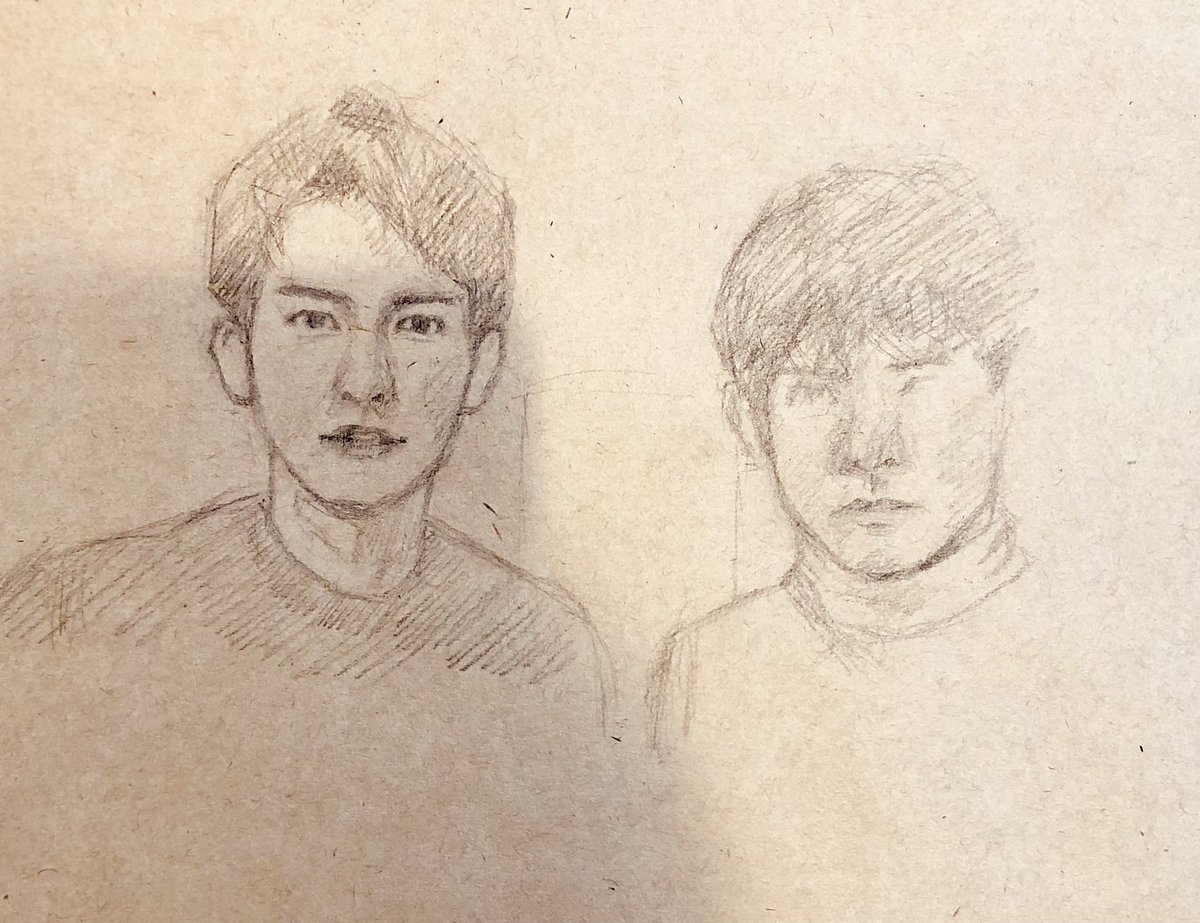 画面に並んで2人おりますと、お顔の大きさを合わせるのが難しかったという制作過程です_(:3 ⌒゛)_ 