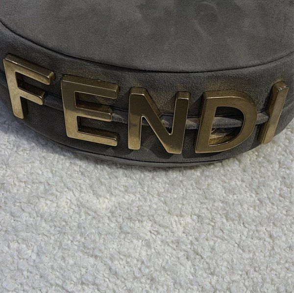 melancoliicos's tweet image. ㅤ
ㅤㅤㅤㅤ lα vıtα è cᦅmǝ̠ ꭎ'n𝗮 
ㅤㅤㅤ❪.scαtᦅlα!❫ dı cıo𝗰𝗰olαtını
ㅤㅤㅤㅤㅤㅤ#𝗳endi𝘀𝘀22
ㅤ