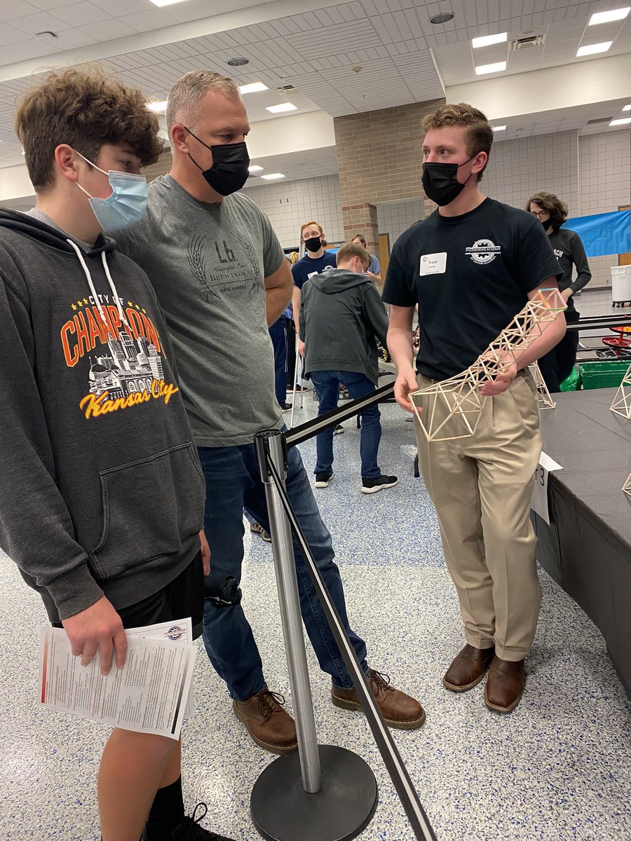 CogswellSFT's tweet photo. Our @OlatheEngineer open house was an incredible showcase of the hard work of our students and teachers and a wonderful demonstration of the integrated and collaborative projects that make our Engineering Academy one of the best.  Nicely done!  @Olathe21st https://t.co/F3ZaYtCjEt