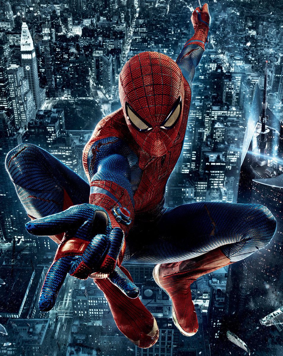 notproxyshot's tweet photo. THAT IS NOT TOMS HAND #SpiderMan #SpiderManNoWayHomeTrailer #Spiderverse #No Way Home https://t.co/BzWkWUN3FN