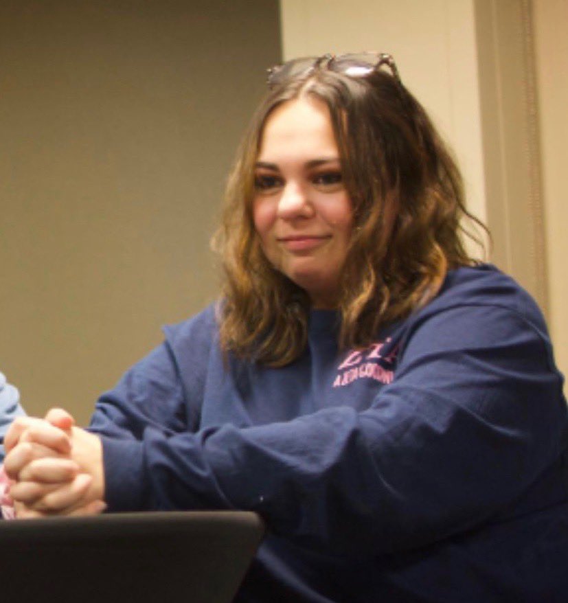 Like Big, Like Little 🥰🥰 

Proud of you for continuing the anger at Greek Jeopardy @erin_urbaniak 💕