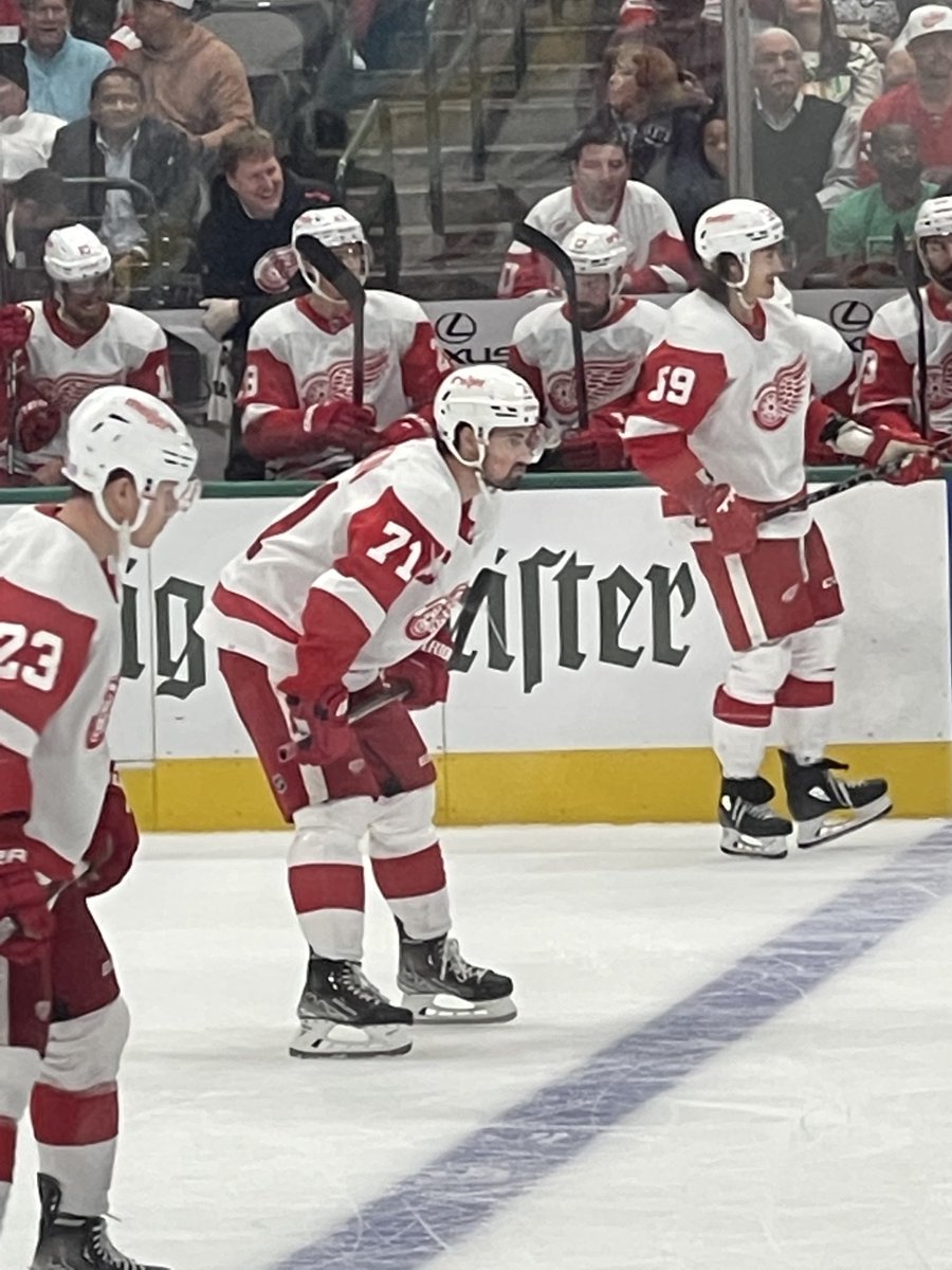 What a dilemma - who to root for Stars or Red Wings? Have to go with my Waterford hometown boy, Dylan Larkin. Go Wings!
⁦<a href="/DetroitRedWings/">Detroit Red Wings</a>⁩