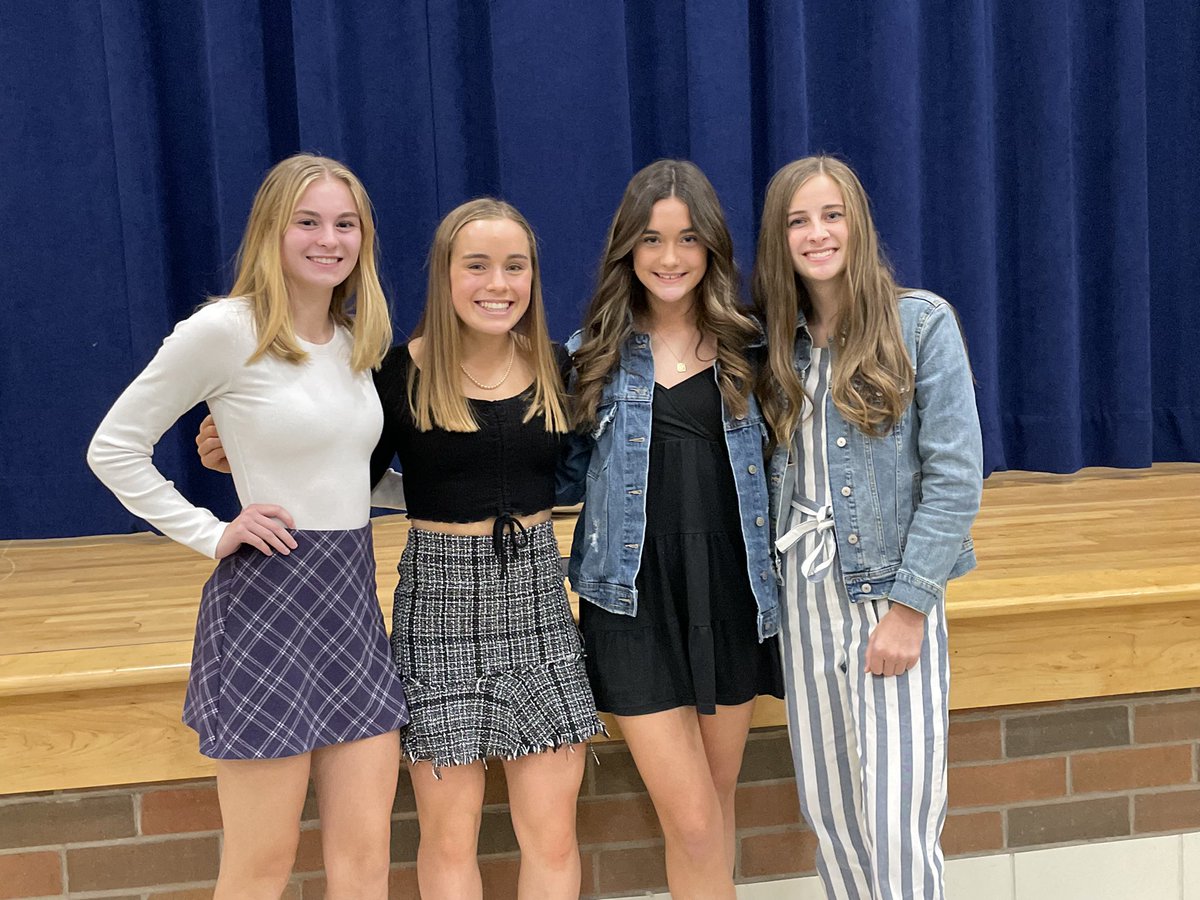 FindlaySoccer's tweet photo. Tonight, we wrapped up our season with our banquet honoring the many accomplishments of this team. Congratulations! Nil Satis Nisi Optimum #trojantrue https://t.co/4GJezGe1jF
