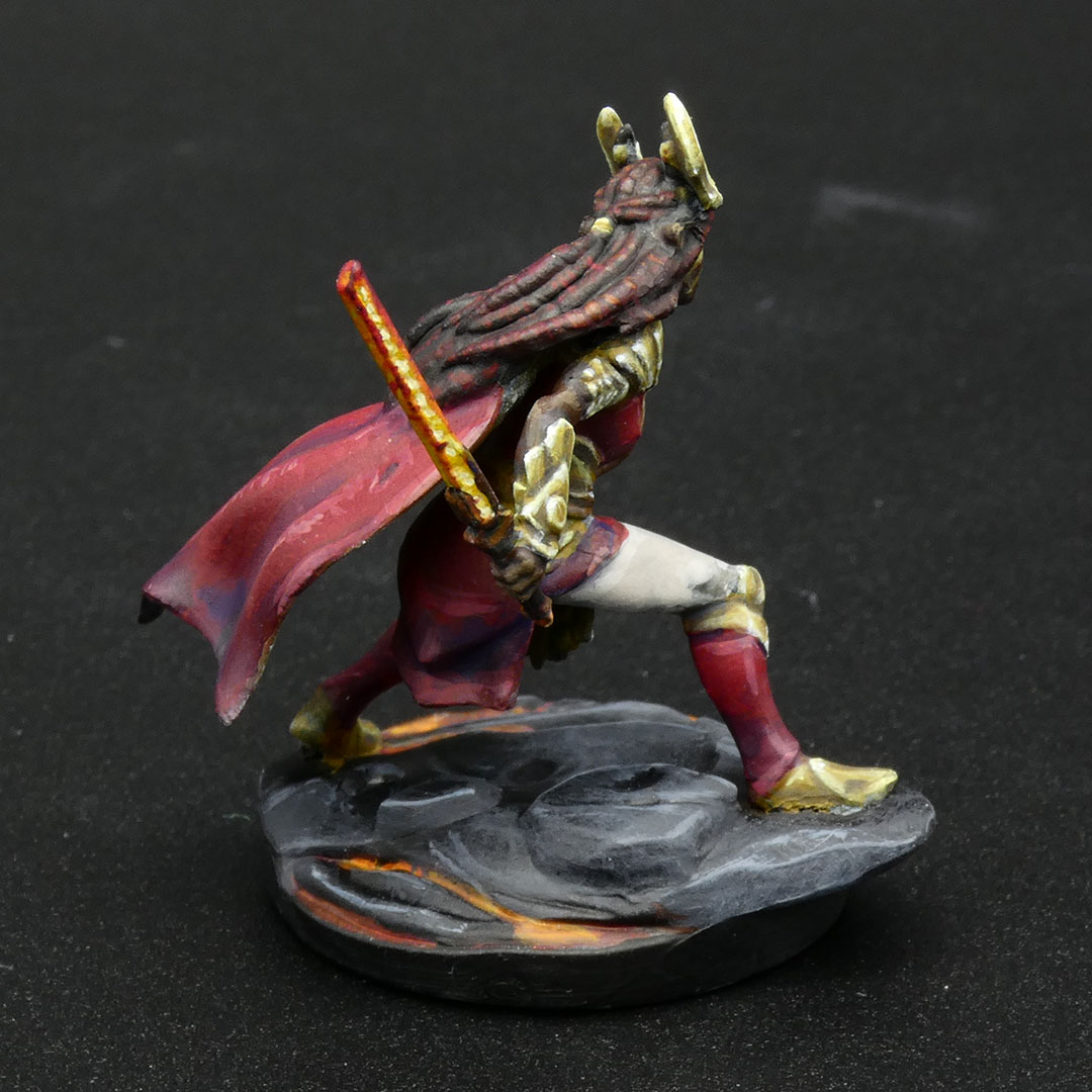 Mysteryblack2's tweet photo. In my first of the #battlecharged minis I painted Janai from @thedragonprince. #tdp #thedragonprince #tdpart #paintingminiatures #miniaturepainting #boardgames https://t.co/w5RNpeXPGO