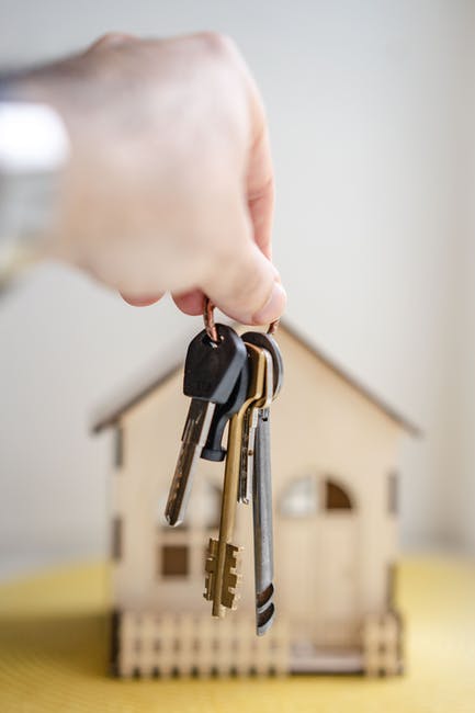 PrideEscrow's tweet photo. So you know we help people buy homes but; How do you ask? We can assist with anything from:

-Mobile Settlements
-Attorneys and licensed settlement agents 
-Split settlements 
-Title experts 
 -and Short sales

*Link in bio

#settlewithpride🦁  #dmvrealestate #dmvrealtor #escrow https://t.co/QYqiLWkUfb