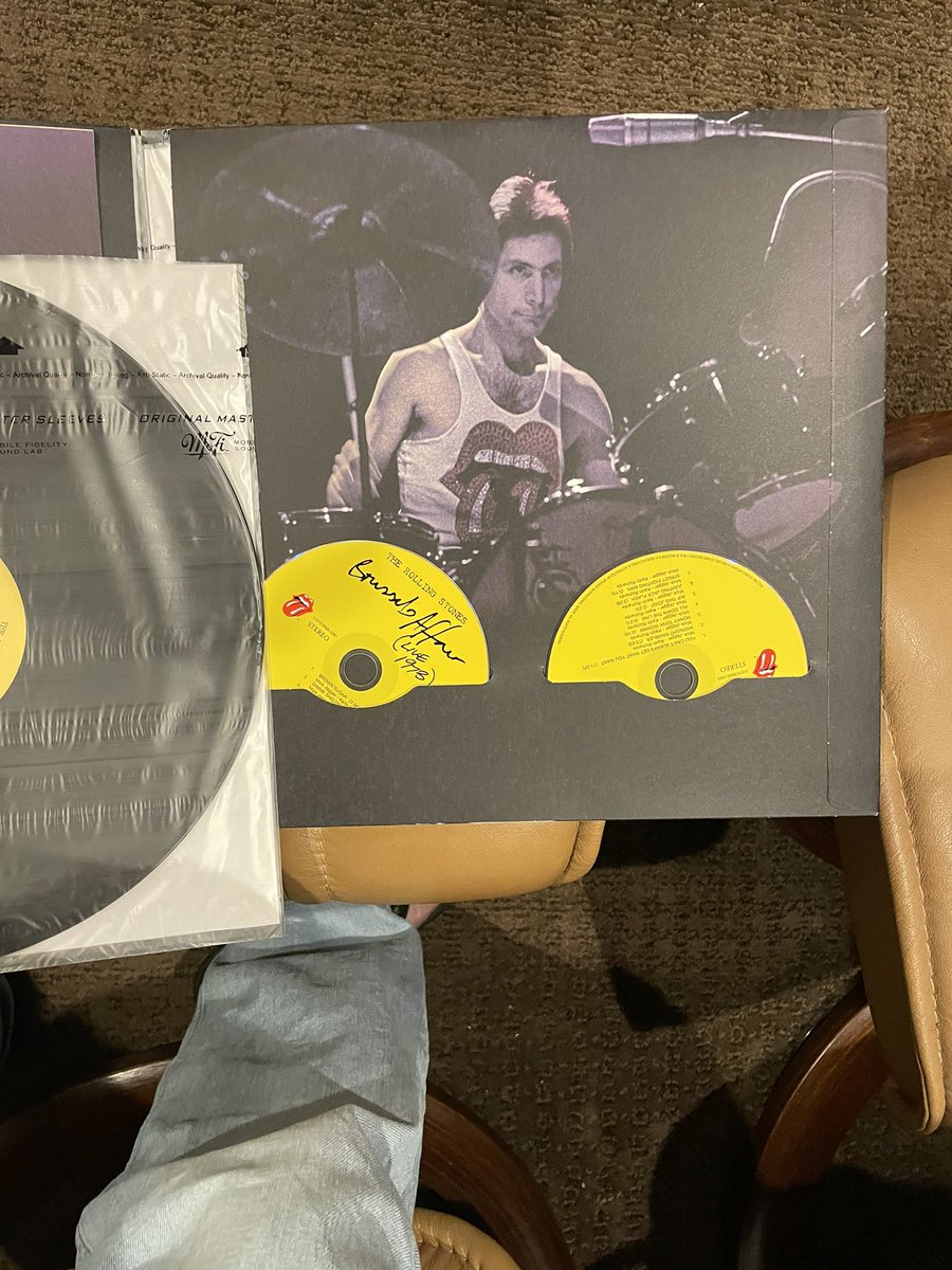 clanceman65's tweet photo. Now Playing: Uninterrupted/undeterred by scrolling #RollingStones #BrusselsAffair #Live1973 #VinylRecords -good as it gets, folks! ✌️ ❤️ &amp; 🎶…glorious ‘live’ rock &amp; roll music by “The Greatest Rock &amp; Roll Band In The World” #NoFilterTour2021 #RIPCharlieWatts #RememberMickTaylor https://t.co/5yKB0lUfWK