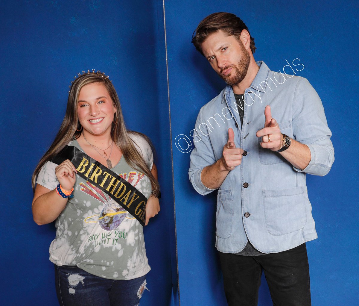 YALL I JUST GOT MY JPEGS!!!! AH aren’t we the cutest ugh I love j2 thank you so much 🖤 @chrisschmelke @jarpad @JensenAckles #spnnc #charcon #spncharlotte