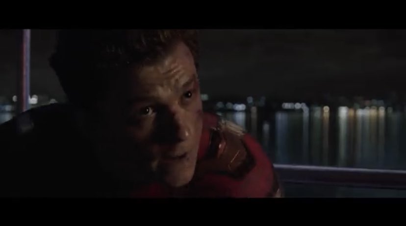 campujavi's tweet photo. #SpiderManNoWayHome #NoWayHome  #Spiderverse #SpiderMan  La construcción del trailer se parece mucho a las imágenes filtradas donde aparecen los 3 Spiderman https://t.co/OMwTSlILjn