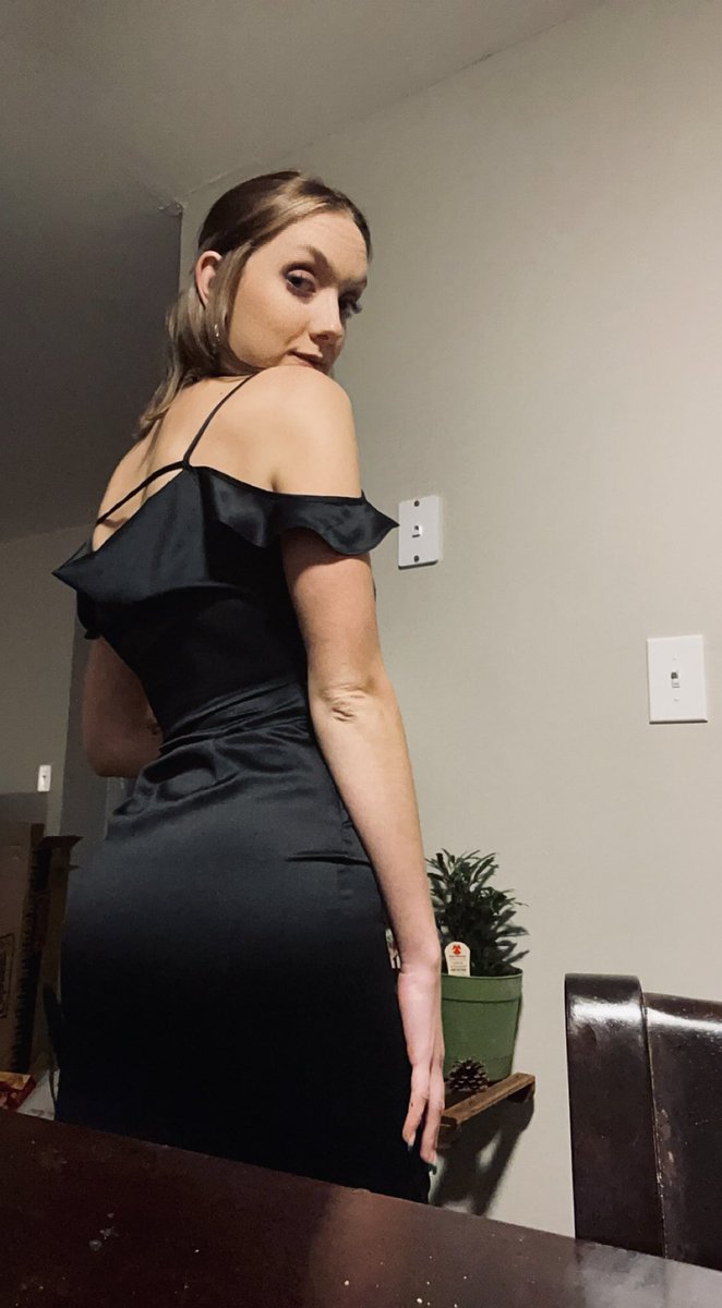 Warmleha's tweet photo. At least I’m good at getting hotter out of spite https://t.co/5OfkhqYrT6