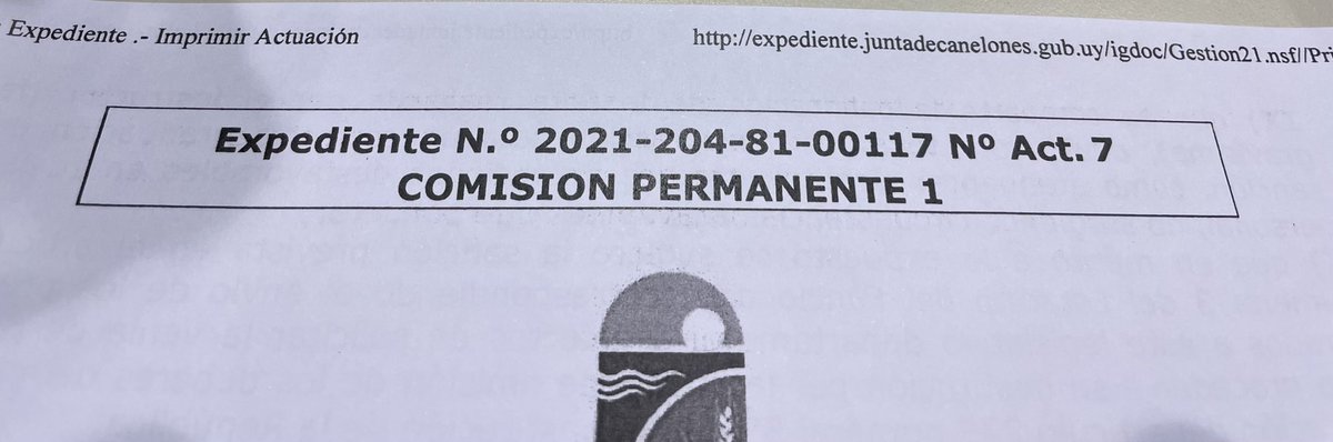 Una perla más d la intendencia d Canelones 😳! Hoy se destituyó a 1 funcionario q según este expediente estaba usufructuando licencia médica ininterrumpida desde el año 2009 a la fecha d hoy 😭.EN POCAS PALABRAS QUE LOS ÚLTIMOS 12 AÑOS DE GOBIERNO DEL FA NO TRABAJO PERO SI COBRO.