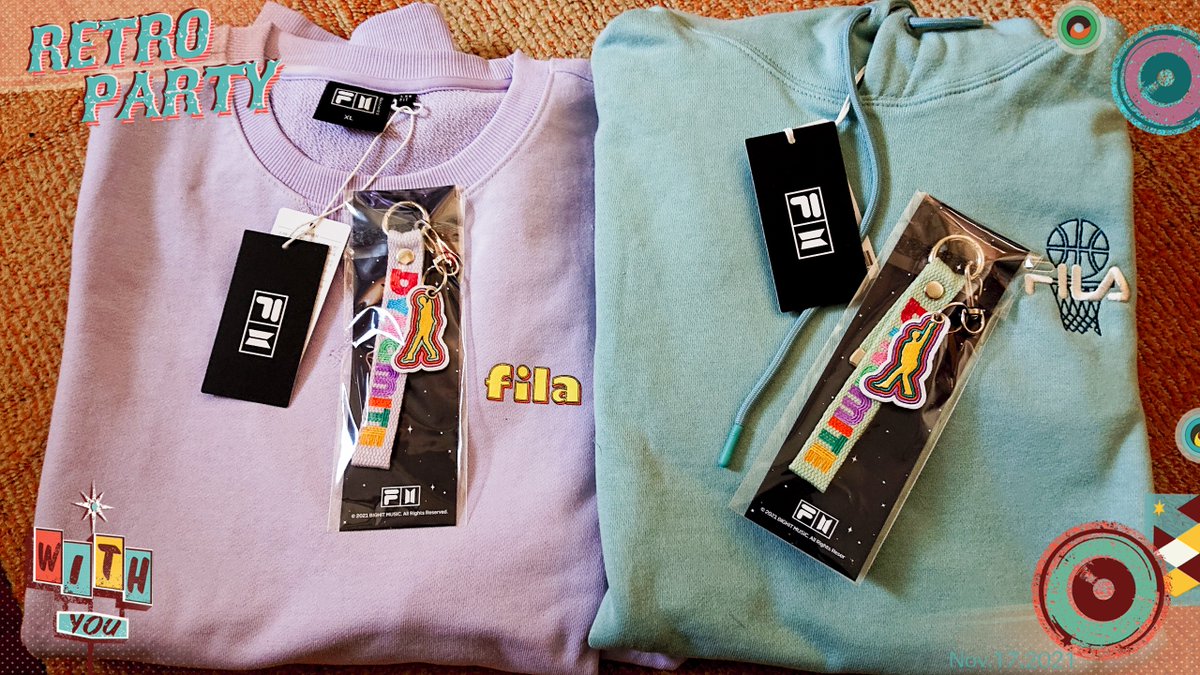 ke_tan's tweet photo. やっと…FILA×BTS　Dynamite Collectionのグクミンパーカー届いたぁ♪
ポスターとキーホルダーもちゃんと付いてて、グクミンやった( *ˊᵕˋ)
今日仕事で着ていこうかな？

#Fila_korea #DYNAMITE_Collection #BTS #Jimin #JUNGKOOK #BTSJIMIN #BTSJUNGKOOK #DYNAMITE https://t.co/7CRnEQpdCF