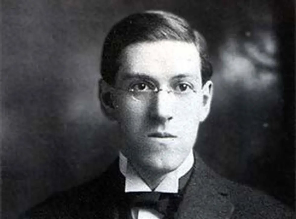 Dark_Classics's tweet photo. Any #hplovecraft fans out there? You’re in luck! Next weeks short story comes from Lovecraft, titled “The Terrible Old Man”. Look for it on Monday! https://t.co/ZKT5GFGRQ6