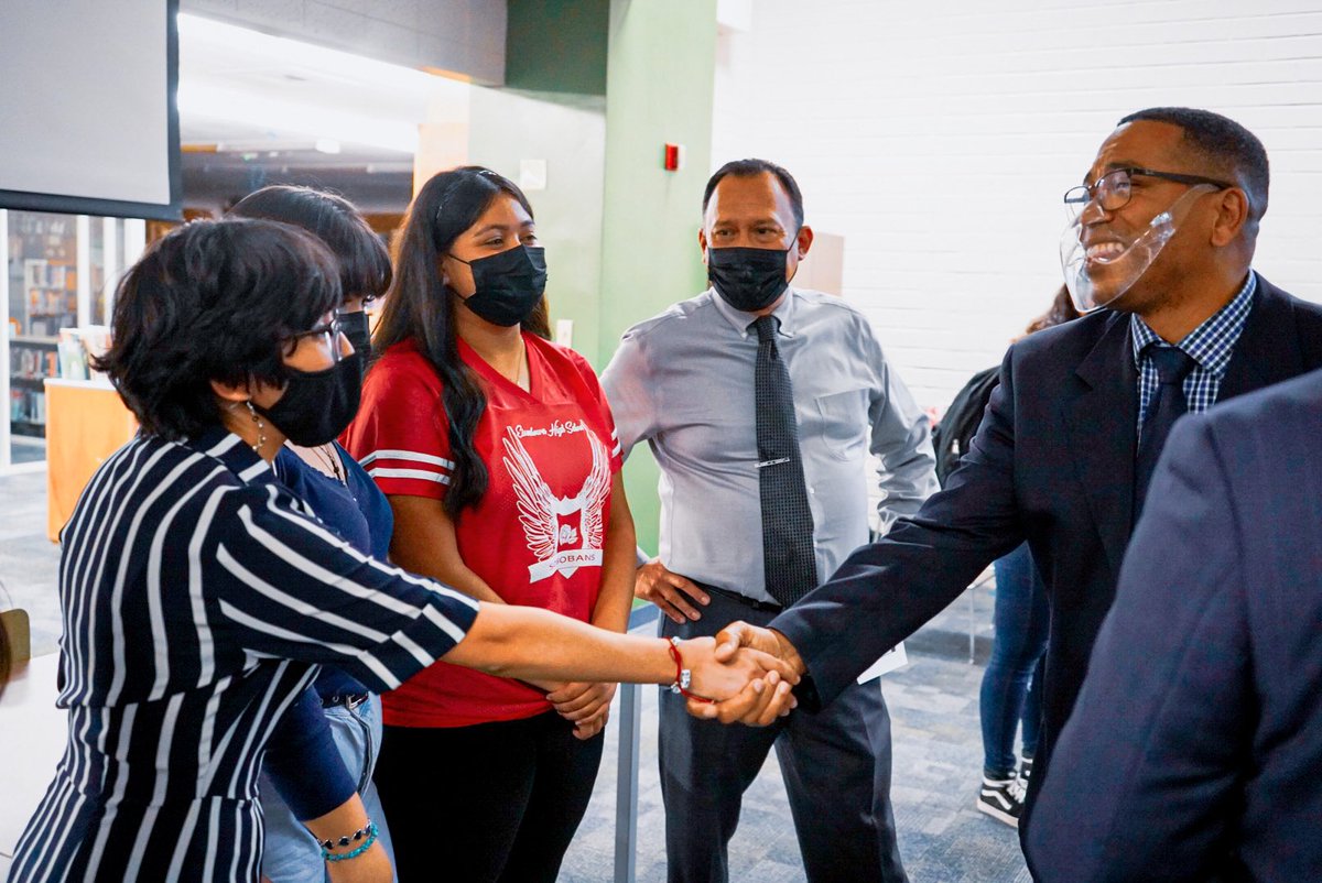 Rialto Unified School District tweet media