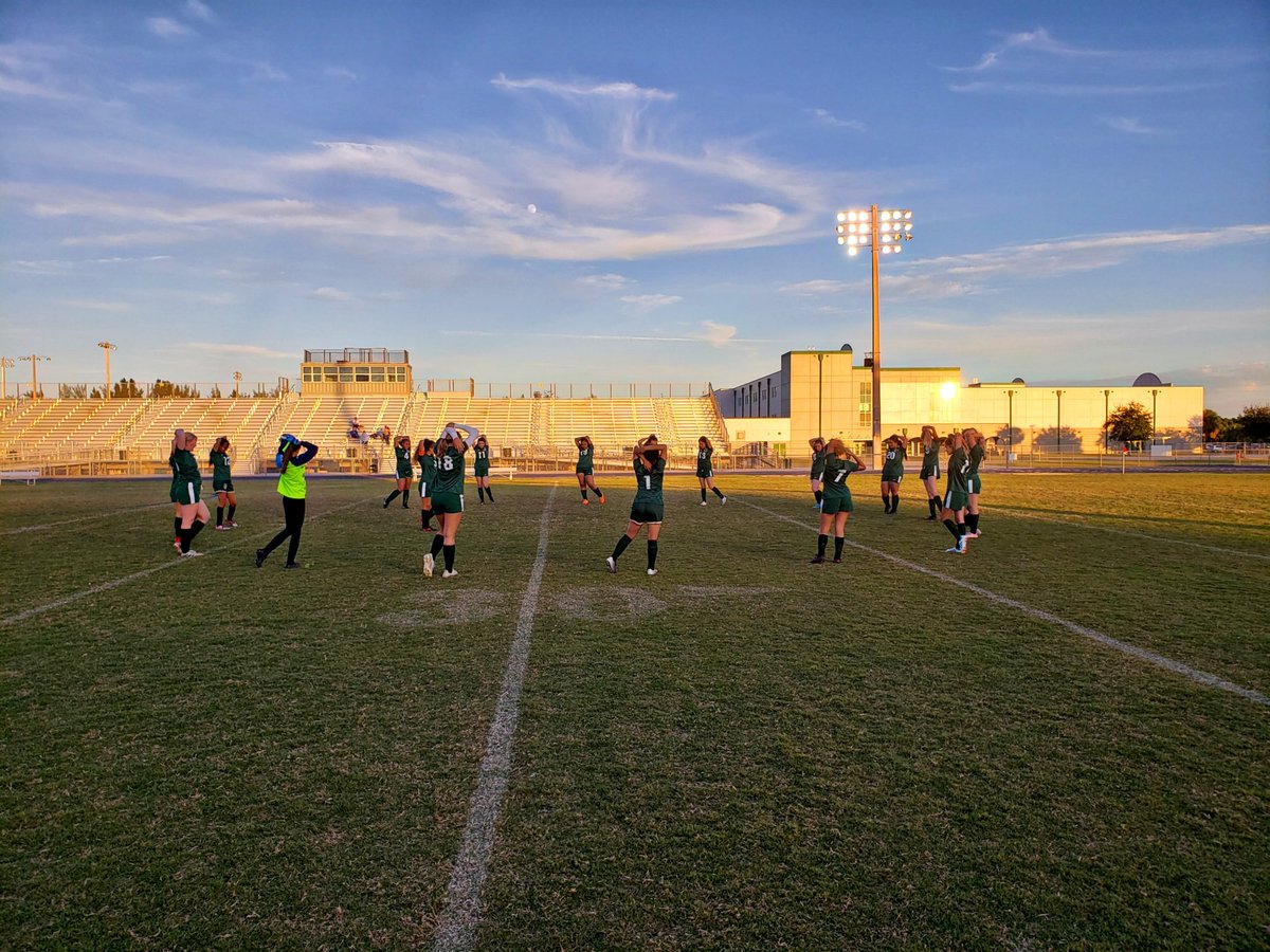 IchsLadyGators's tweet photo. @IdaBakerHS  takes that W , congratulations to our opponents, so proud of our girls for fighting hard against such a good team. Lets go Gators!

@IdaBakerATH
@IslandCoastAD1
 https://t.co/cJbGAgp35P https://t.co/eFnkIiMkbL https://t.co/W36dsUAOml