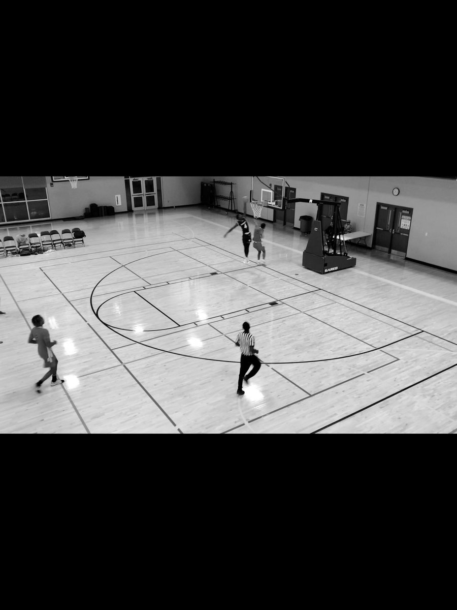 JoshuaBarryGKPA's tweet photo. Mann what a day to be a Knight ⚔️ 
Good win tonight gang 82-50
@JaquaviousPeek4  29 points, 3 steals
@roger31414045 24 points, 11 Rebounds 
@TyyBucks 17 points, 8 rebounds https://t.co/rZeF9YxZoC
