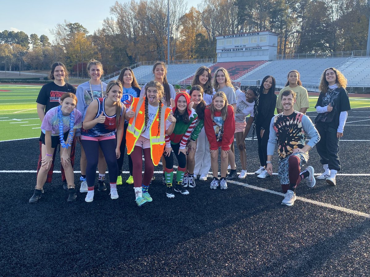 wbhsff's tweet photo. Final practice of the season in the books! Proud of the growth and #toGGetherness of this group! #team2 #tackypractice https://t.co/7lX6A2A6CY