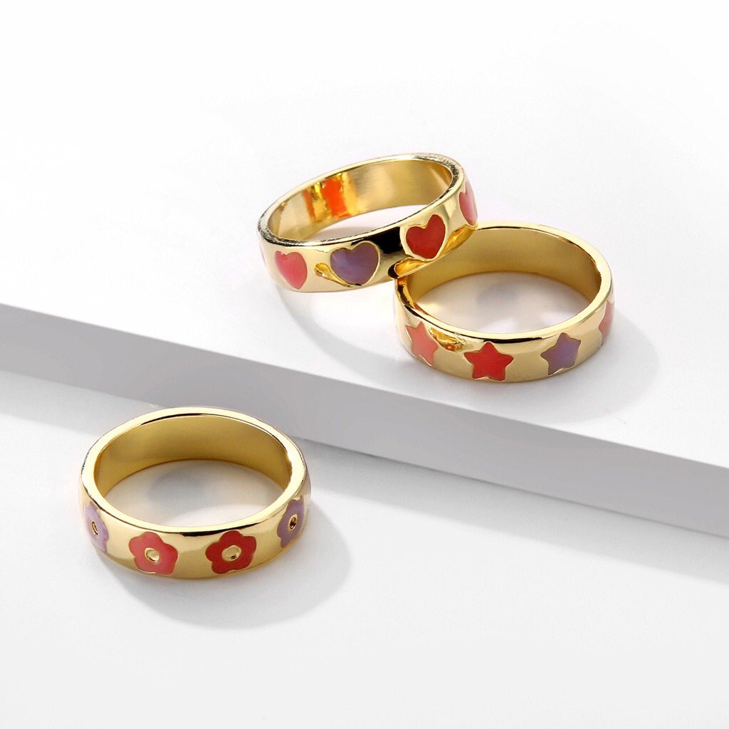 aio_kl's tweet photo. πNEW RINGπ
We are excited to introduce our new rings that are fun and fashionable to showcase your personality.
With 5 different designs to choose from you can be unique and eye-catching.
Jemput datang our shopee tau!
RM 3.99 only π±
ππ: https://t.co/akA8EtyBl7 https://t.co/ohlnt9amlB