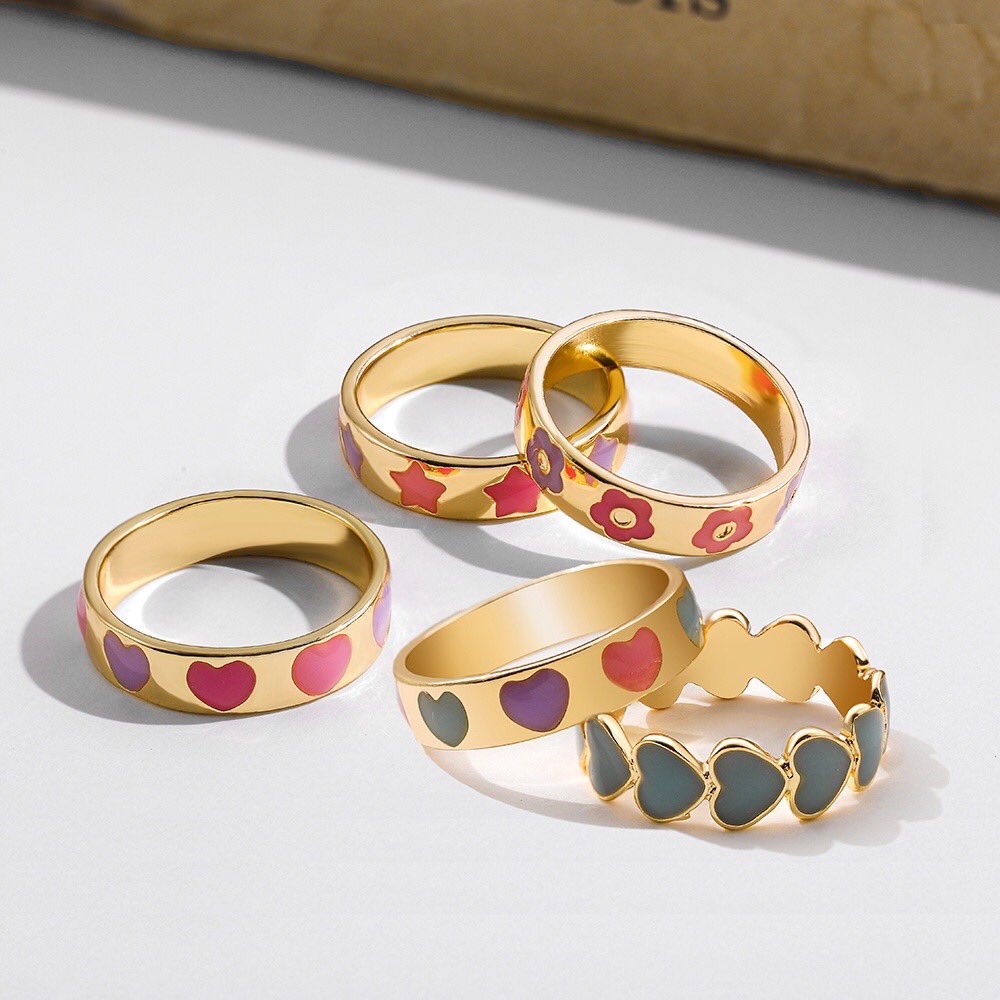 aio_kl's tweet photo. πNEW RINGπ
We are excited to introduce our new rings that are fun and fashionable to showcase your personality.
With 5 different designs to choose from you can be unique and eye-catching.
Jemput datang our shopee tau!
RM 3.99 only π±
ππ: https://t.co/akA8EtyBl7 https://t.co/ohlnt9amlB