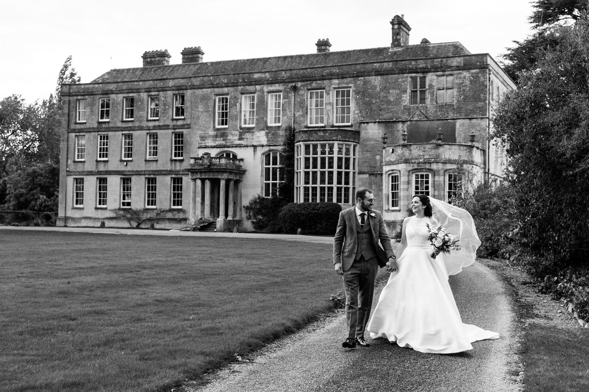 DMarinosPhoto's tweet photo. What a fabulous wedding Emily and Ben’s wedding was on Halloween night! Loved photographing every moment from their special day! 
#elmorecourt #cotswoldsweddingphotographer #cotswoldswedding #weddingphotography  #blackandwhitephotography #gloucestershirewedding #fabulous https://t.co/Ap7AGURA3U