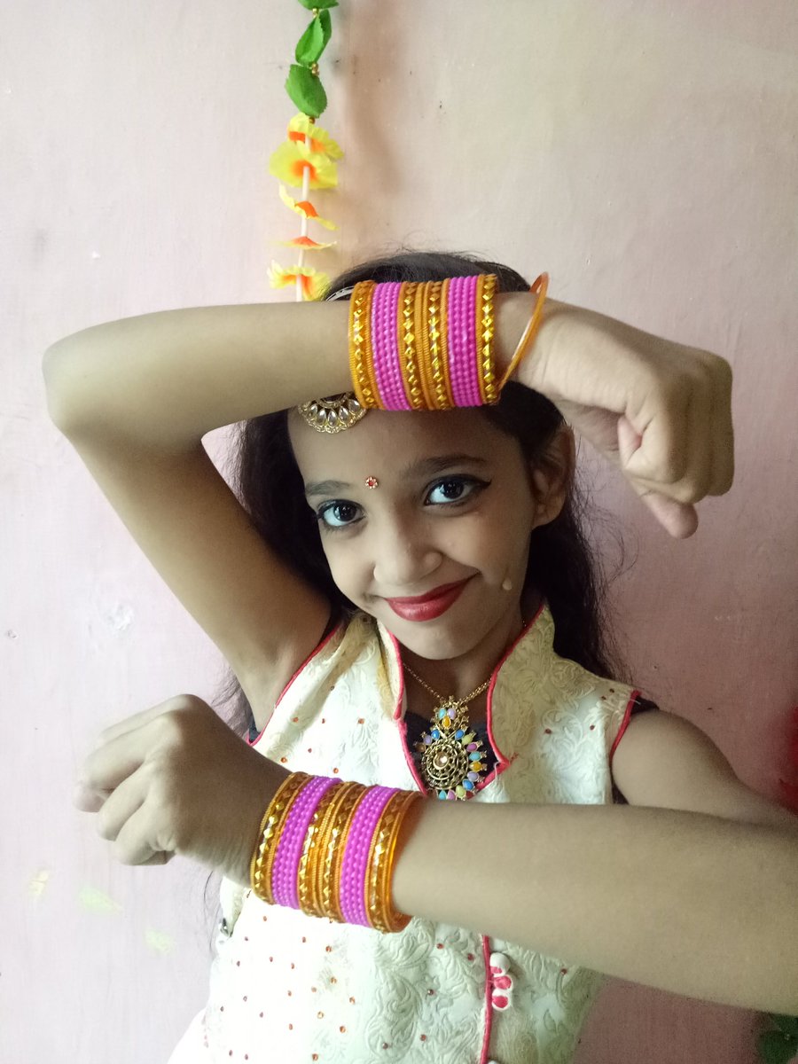 Meghadancing222's tweet photo. Plaese like and follow https://t.co/paDazzc0WX
