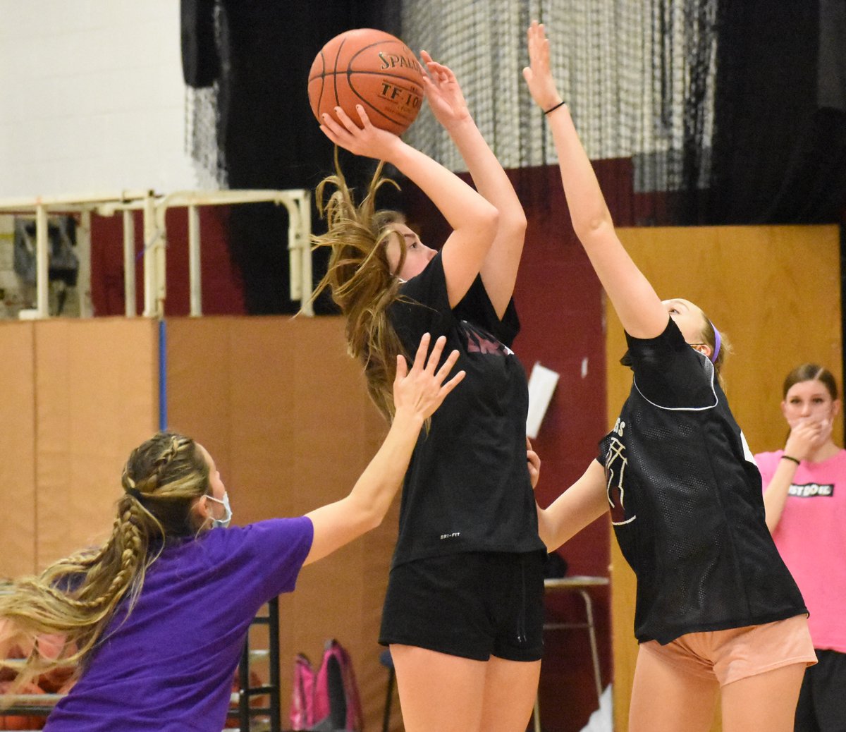 TierReport's tweet photo. STAC GIRLS' BASKETBALL: HOPES ARE HIGH AS ELMIRA GIRLS PREPARE FOR SEASON (24 PHOTOS). . . @ExpressTmorrell @WBballExpress 

https://t.co/MekuEcfApk https://t.co/uLYt8g3qhT