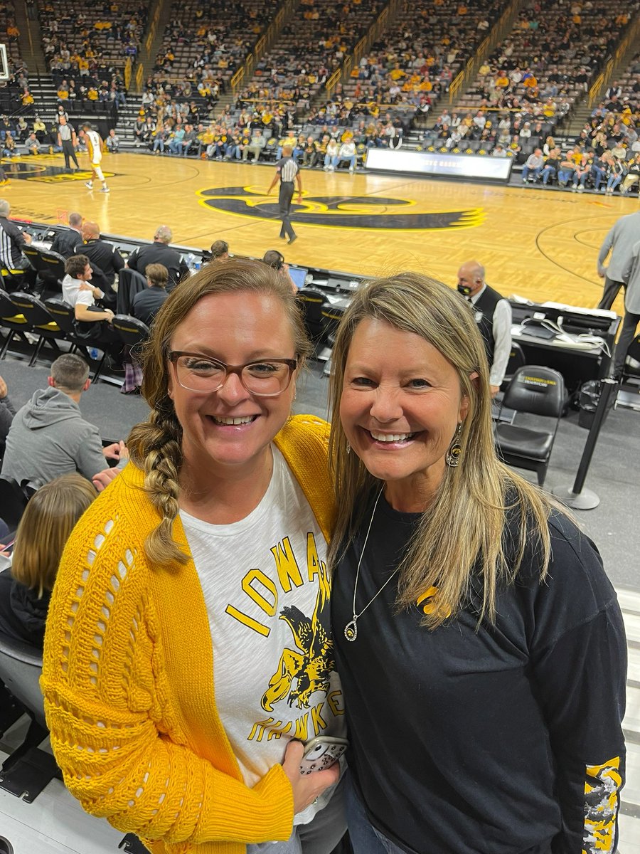jcbiowa's tweet photo. #FightForIowa Peds Heart Transplant fights for Iowa https://t.co/jsfG09klMw