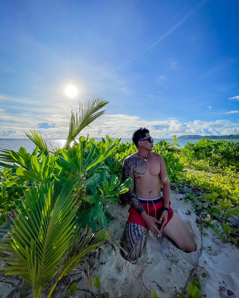 chad_penkian's tweet photo. That Naked Island Vibe!🏝
Tanned.

#nakedislandsiargao #siargao #naked #getnaked https://t.co/qj26ZLlvRW