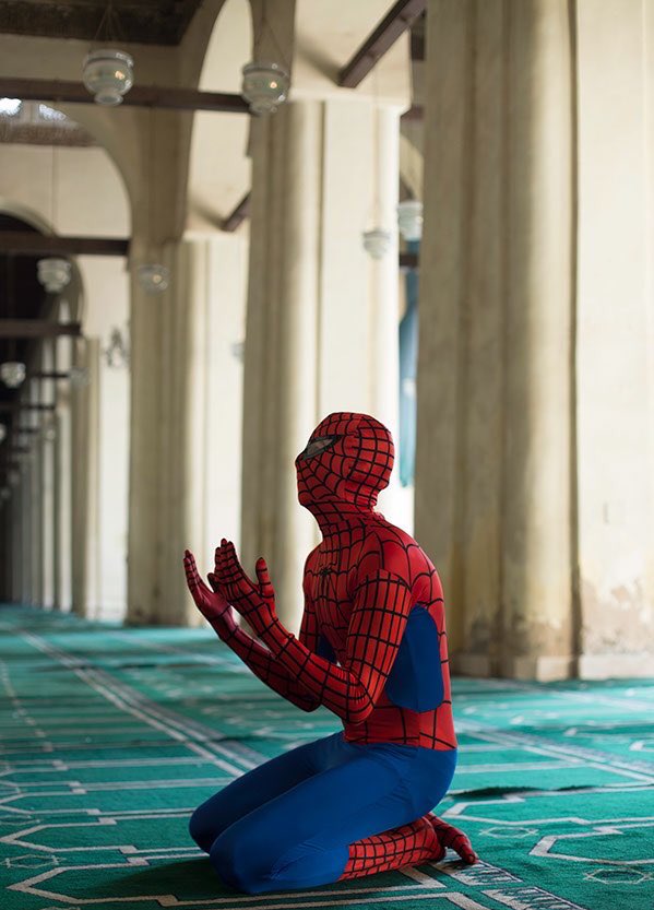 proteinshaykh_'s tweet photo. No way home, but on the way to the masjid https://t.co/JNj2E36Yrw