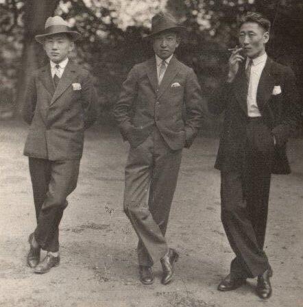 Д.Нацагдорж 1906 оны 11 сарын 17нд хуучин Түшээт хан аймгийн Дархан чин вангийн хошуу, өнөөгийн Төв аймгийн Баяндэлгэр сумын нутаг Гүн Галуутай гэдэг газар ядуу тайжийн гэр бүлд төрсөн байдаг.