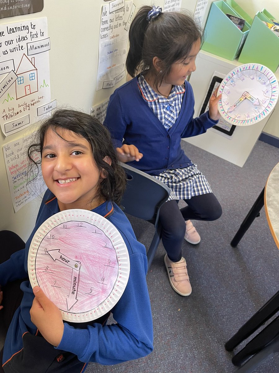 MrsLoweWheeler's tweet photo. 2A playing ‘guess my time’ with our own clocks we made! We are having so much fun learning time! @AitkenCreekPS https://t.co/jYCCKbl42m