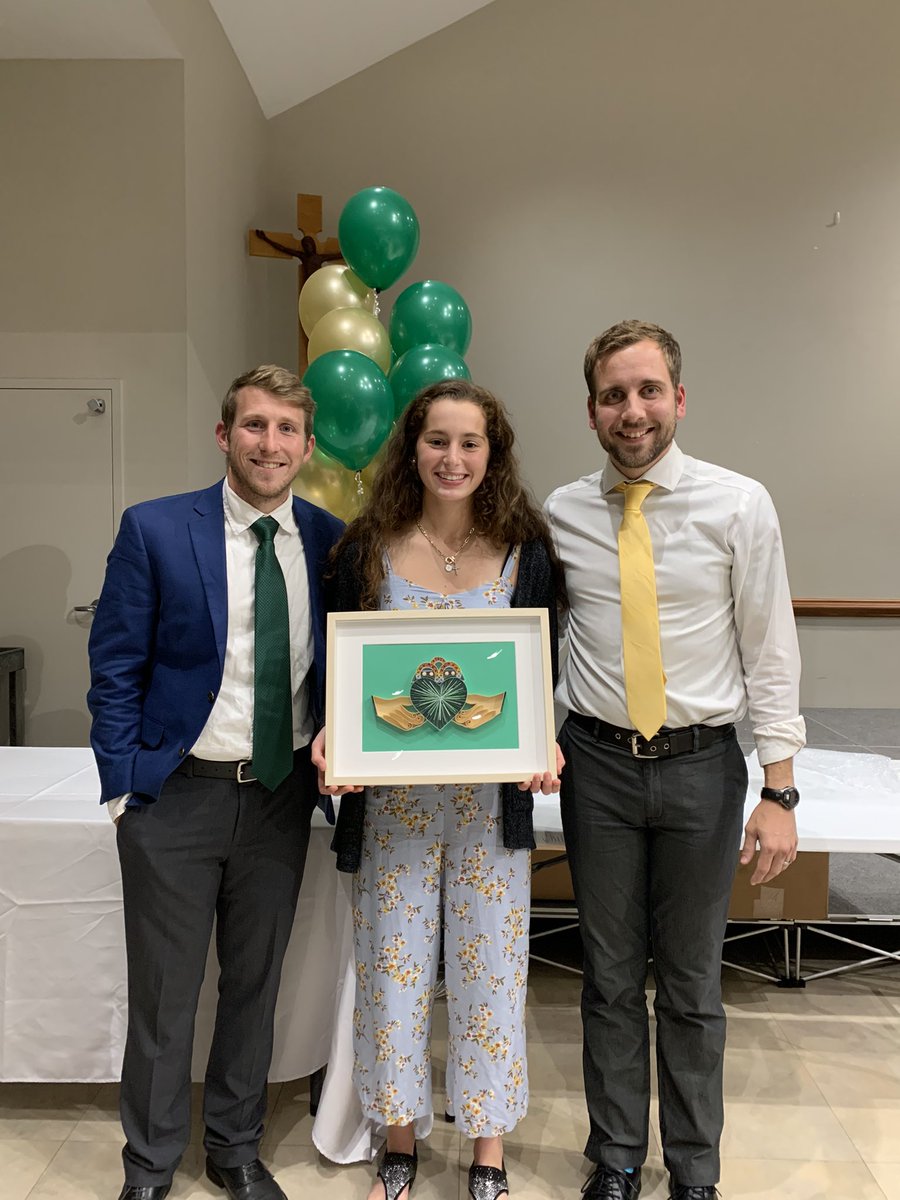 KnxCatholicWSOC's tweet photo. Finally, our 2021 “Lady Irish Award” recipient goes to Ceci Pumariega.

Beyond her role as a team leader, she exudes a passion for the game &amp; love for her teammates that is unparalleled &amp; undeniable.  Thx for carrying the “spirit of our program” in all you do!

@KnoxCatholic https://t.co/IFqsp0PFRq