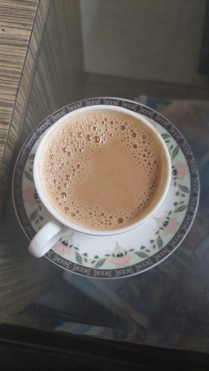 madhurbansall's tweet photo. Aaj ka din Acha jayega!
#merichai https://t.co/EVDC46CAgT
