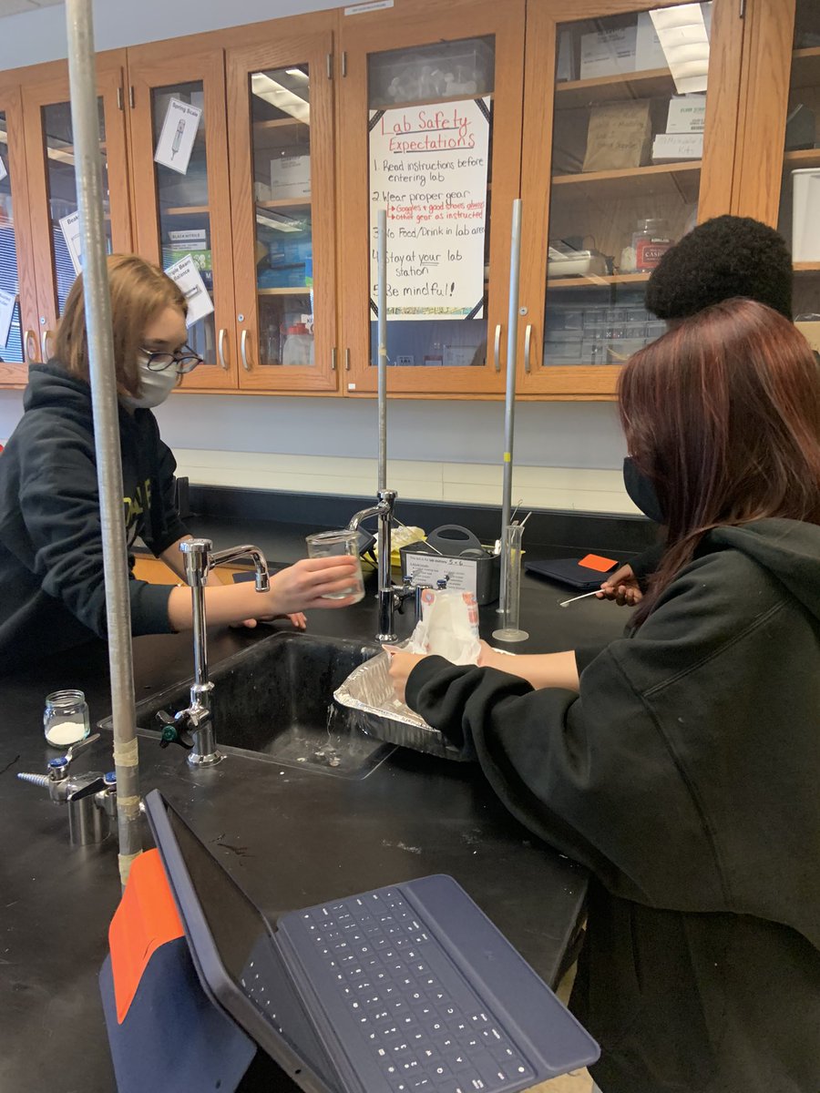 Testing the absorbency of diapers today! The lab was buzzing with activity, attention &amp; talking about bodily functions - just another day in middle school. 👍❤️😉