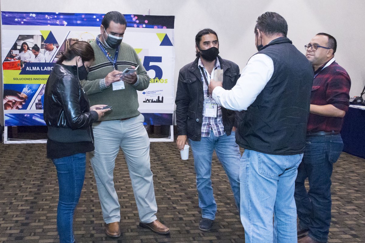 AlmaLabs's tweet image. Celebrando 15 años de mediciones confiables en Comunicaciones por Fibra Óptica, con cursos que han posibilitado una mejor calidad de vida de muchas personas en nuestro país y en algunos países #almalabs #izzi #viavisolutions #sumitomo #otdr #fusionsplicer #fibraoptica #mediciones