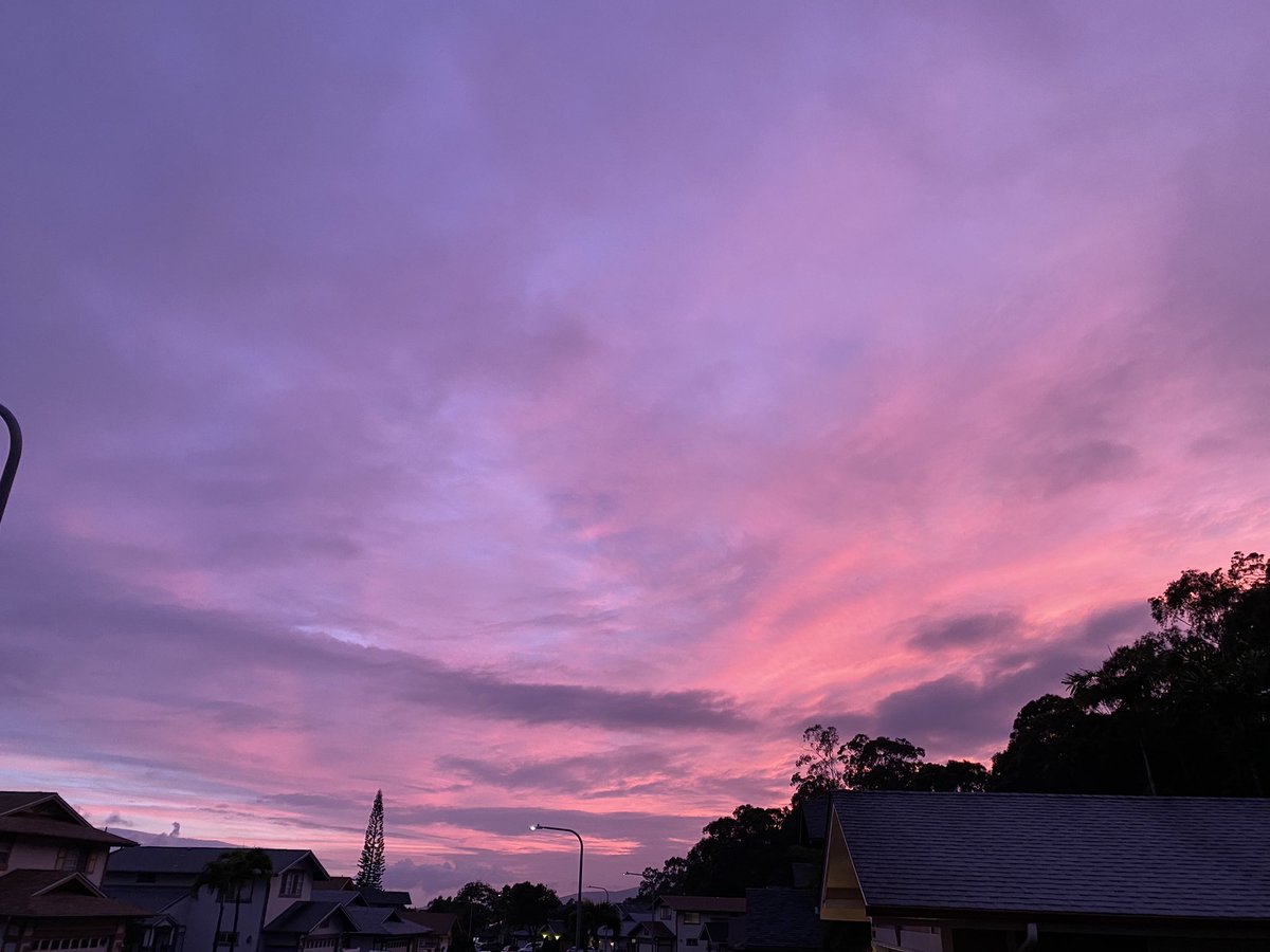 DefendTheNation's tweet photo. This nation…it’s something special. #Defendthenation #buyamerica #sunset #hawaiiansunset #hawaii #america #freedom https://t.co/m1sz2P5zbJ
