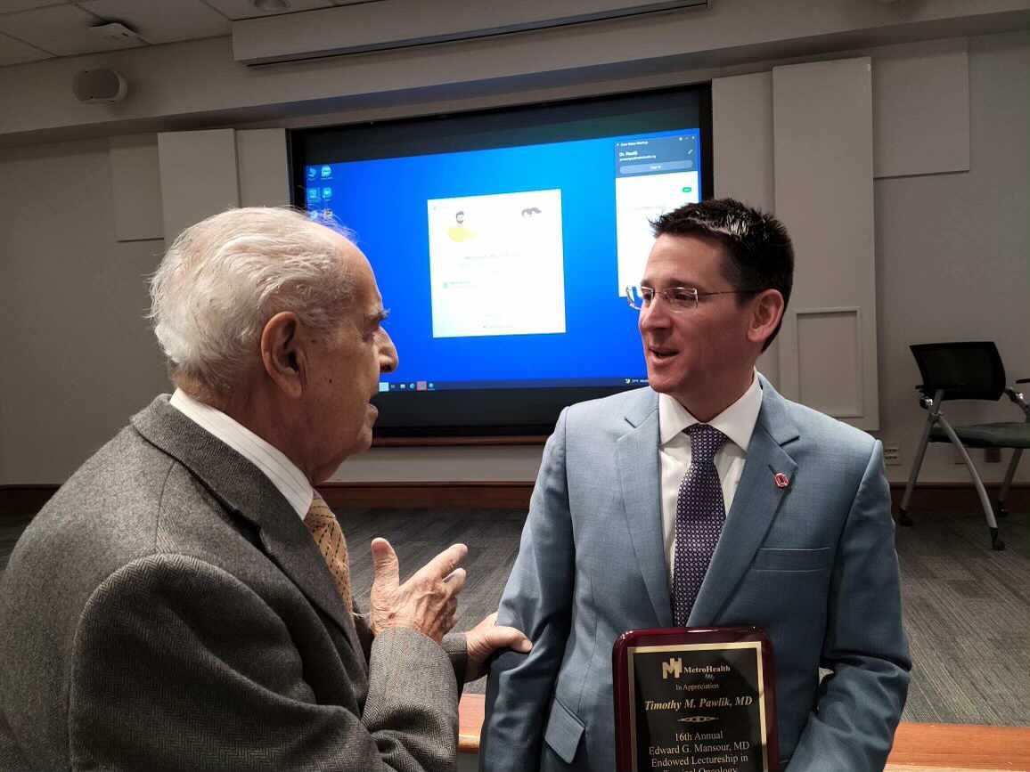 A couple of terrific surgical oncologists sharing ideas at the Edward G. Mansour lecture #metrohealthcledos. So grateful to #timpawlik for carrying on the tradition.
