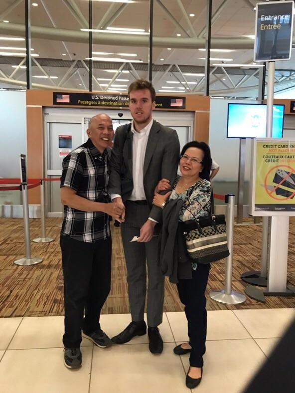 thinking about connor mcdavid in social situations <3