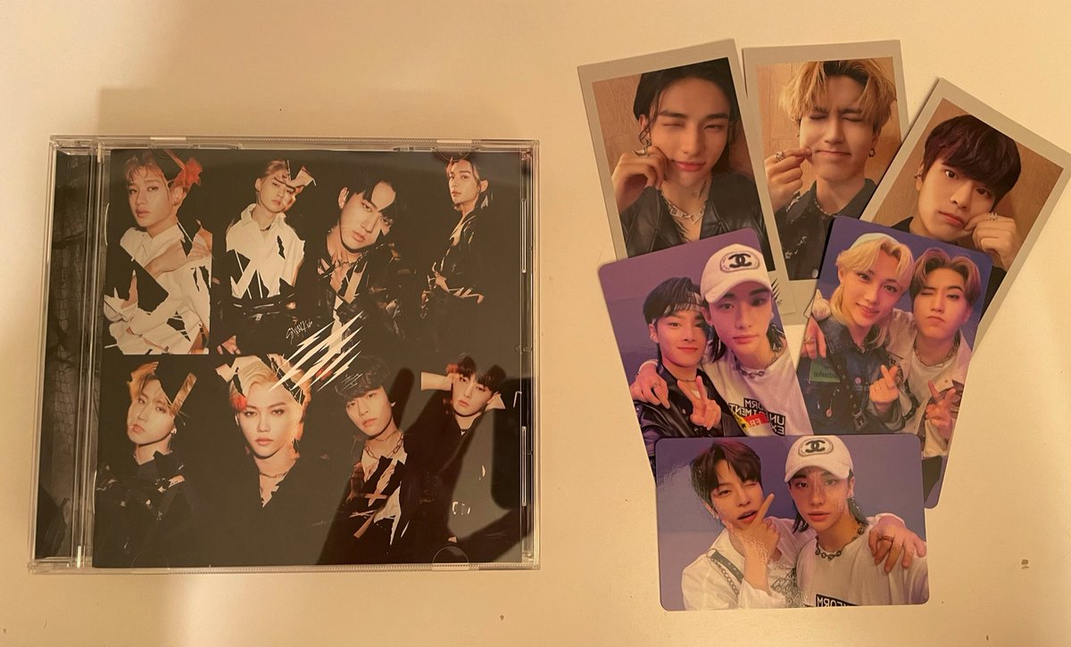 youremyfantasy9's tweet photo. Thank you so much for hosting the Scars Fanclub GO!! I’m in love with my pulls! @hvngos #hvnfb https://t.co/xo0OiMz3D6
