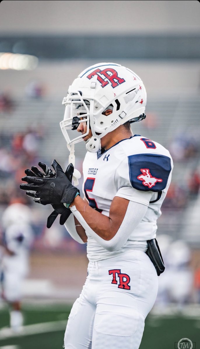 BCarroll2024's tweet photo. Proud to say iβve been named 28-6A Offensive Newcomer of the Year βΌοΈ https://t.co/g5dSdHEovw