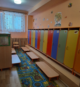 В рамках национального проекта «Демография» в МБДОУ «Детский сад № 96» г.о. Самара открылась ясельная группа для детей 2-3 лет. Группа рассчитана на 21 воспитанника. На выделенные средства была приобретена мебель, игрушки, современное оборудование.